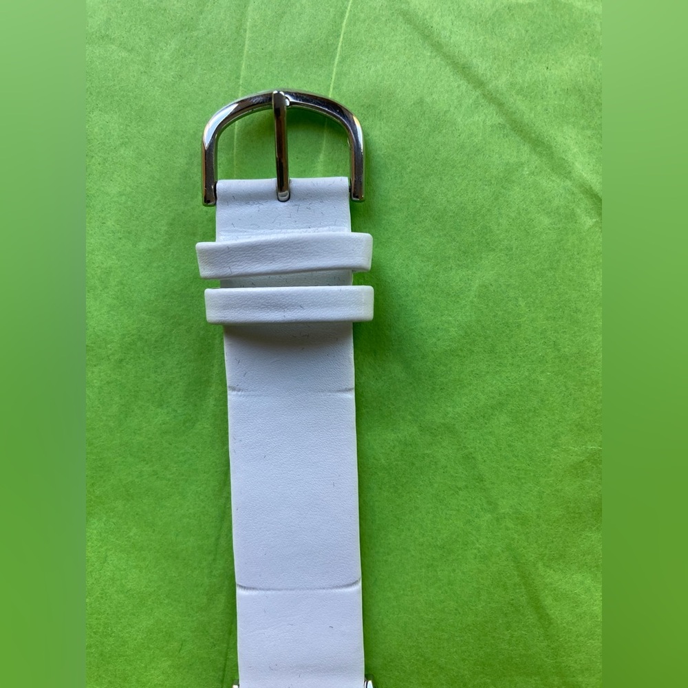 Avon Tis The Season Snowman Watch, Christmas, Holiday, Blue, White, Silver, NIB - Picture 9 of 16